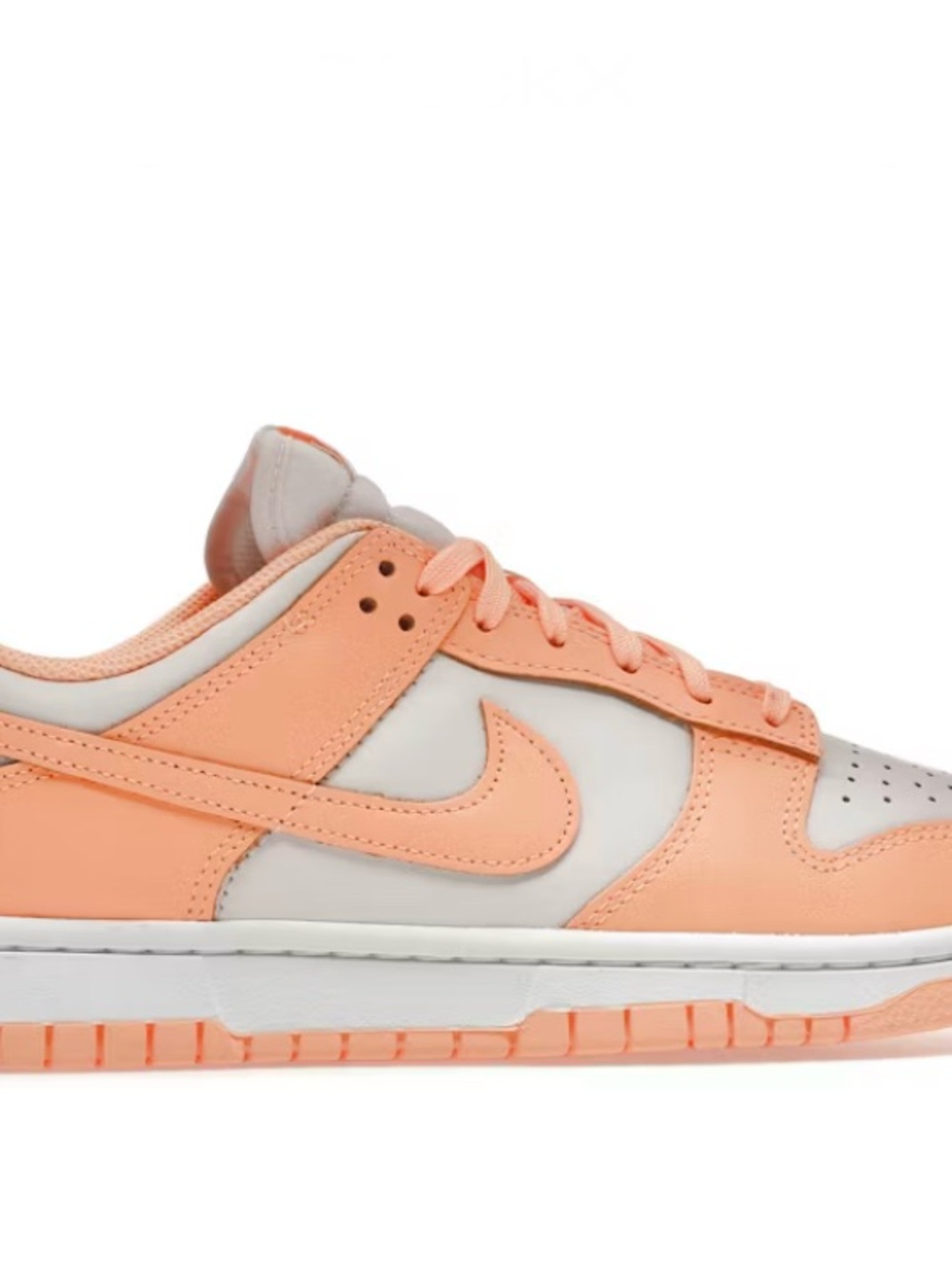 Nike Dunk Low Peach & Cream WMN’s sz 11